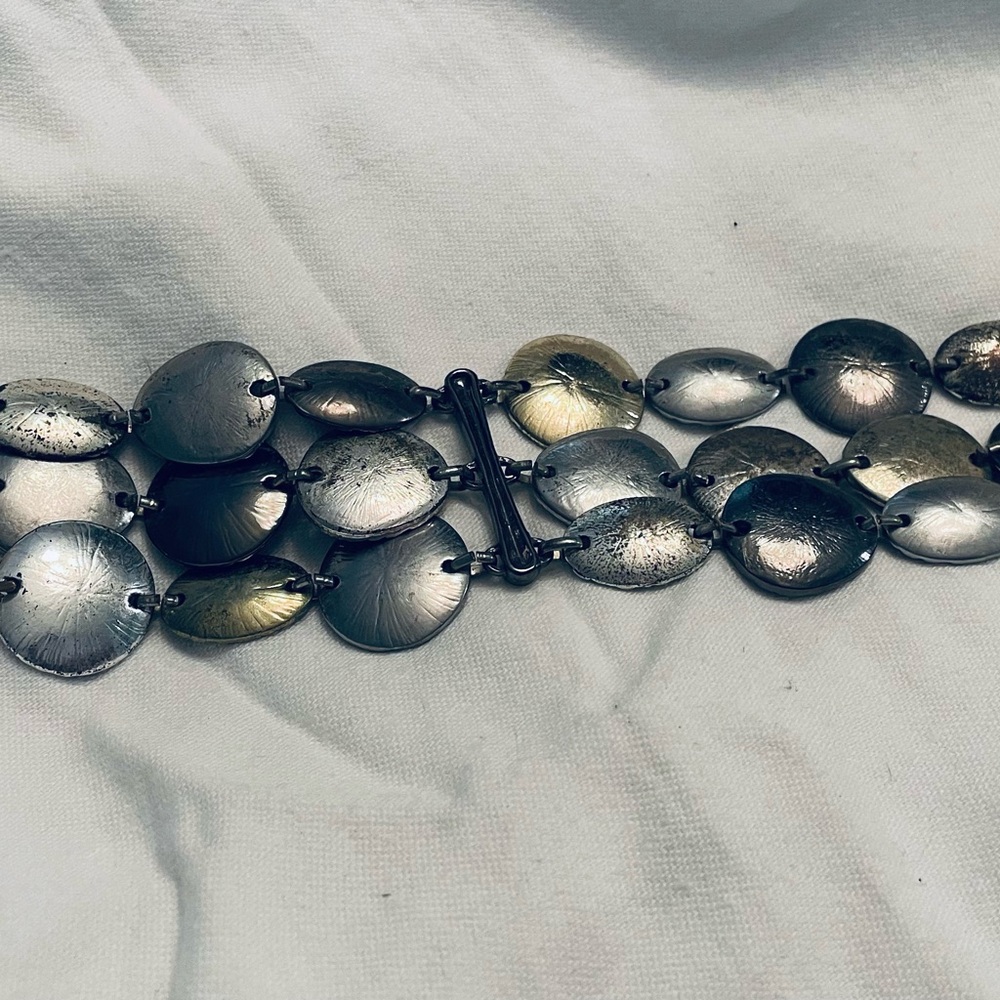 Pointus Vintage Bold Silver Triple-Strand Disc Bracelet